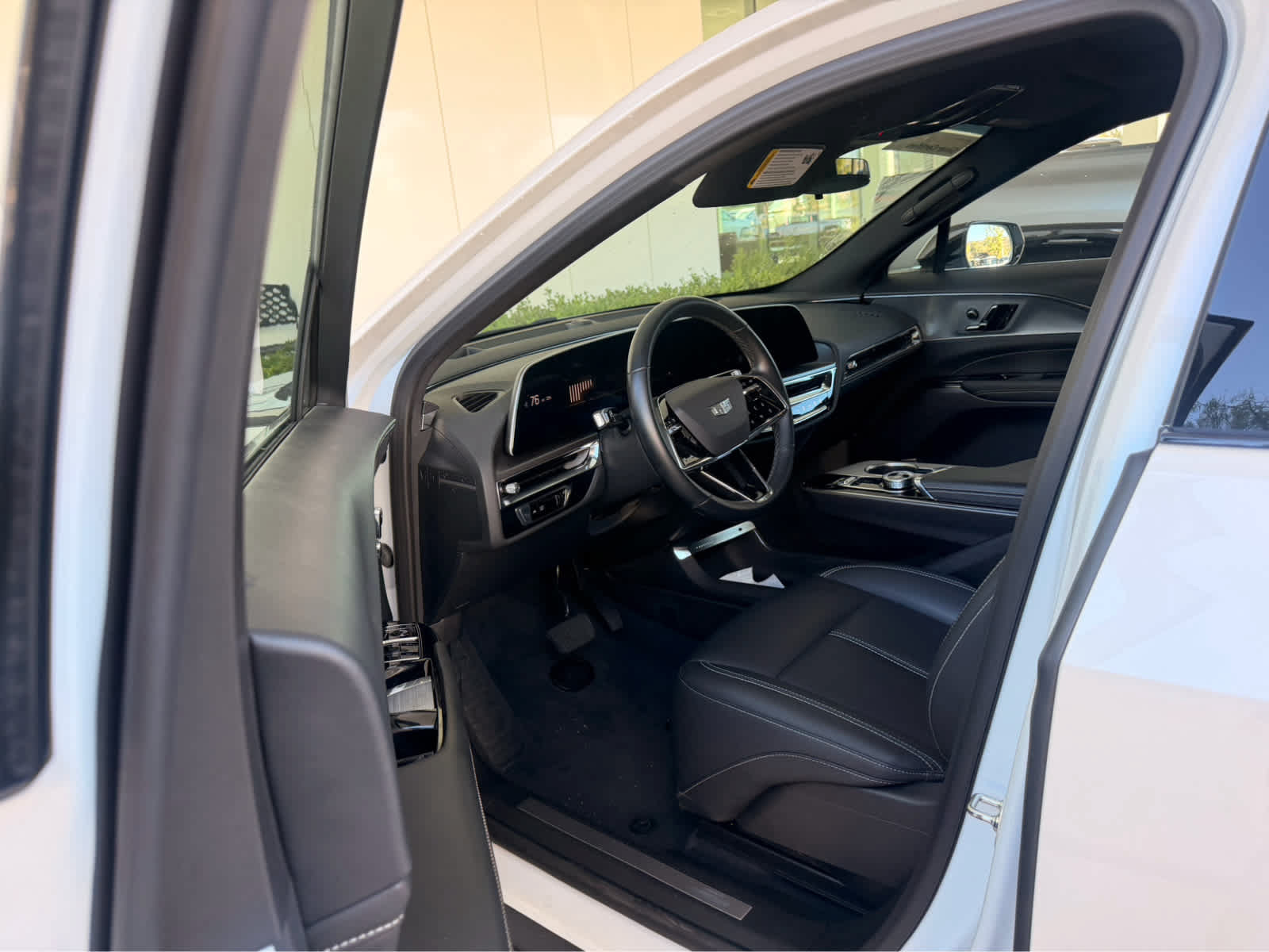 Certified 2024 Cadillac Lyriq Tech RWD image 5
