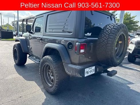Used 2019 Jeep Wrangler Sport AWD/4WD image 5