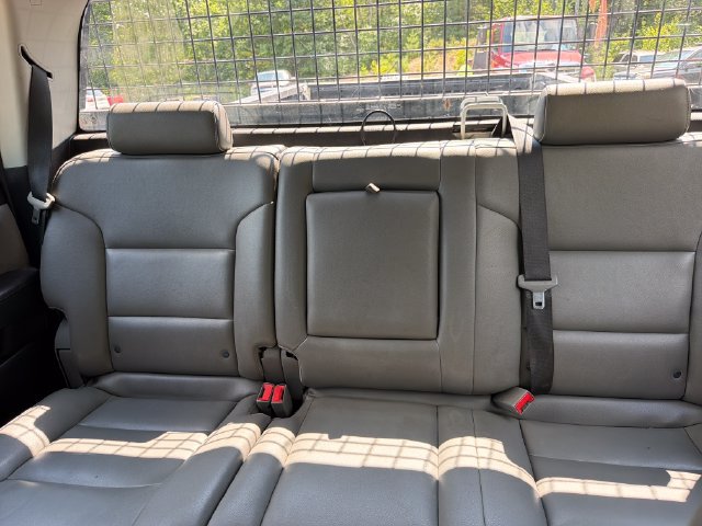 Used 2018 Chevrolet Silverado 3500 W/T AWD/4WD image 21
