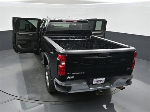 Used 2024 Chevrolet Silverado 2500 LT w/ Z71 Off-Road Package image 48