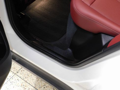 Used 2023 BMW X4 xDrive30i image 73