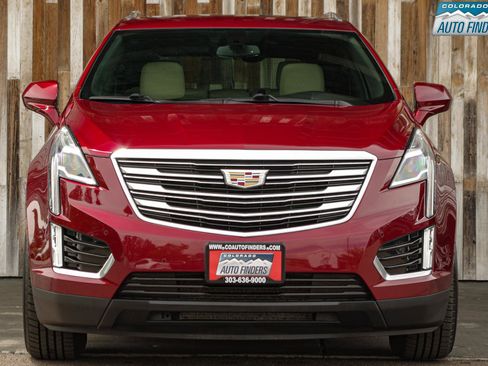 Used 2017 Cadillac XT5 Luxury AWD/4WD image 6