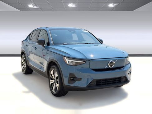 Used 2023 Volvo C40 P8 Recharge Plus AWD/4WD image 7