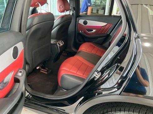 Used 2022 Mercedes-Benz GLC 300 w/ AMG Line image 18
