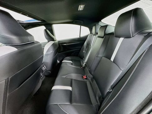 Used 2025 Toyota Camry SE w/ Multimedia Upgrade Package FWD image 30