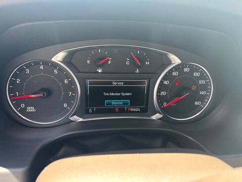 Used 2017 GMC Acadia SLT FWD image 14