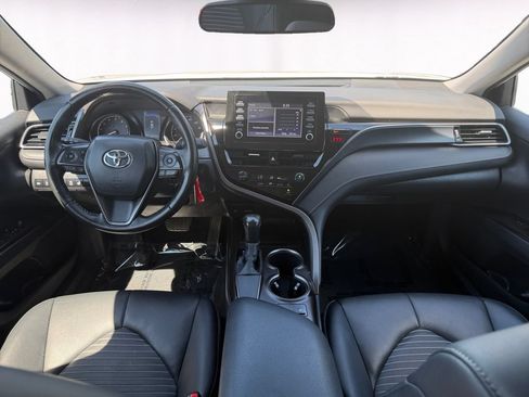 Used 2024 Toyota Camry SE FWD image 10