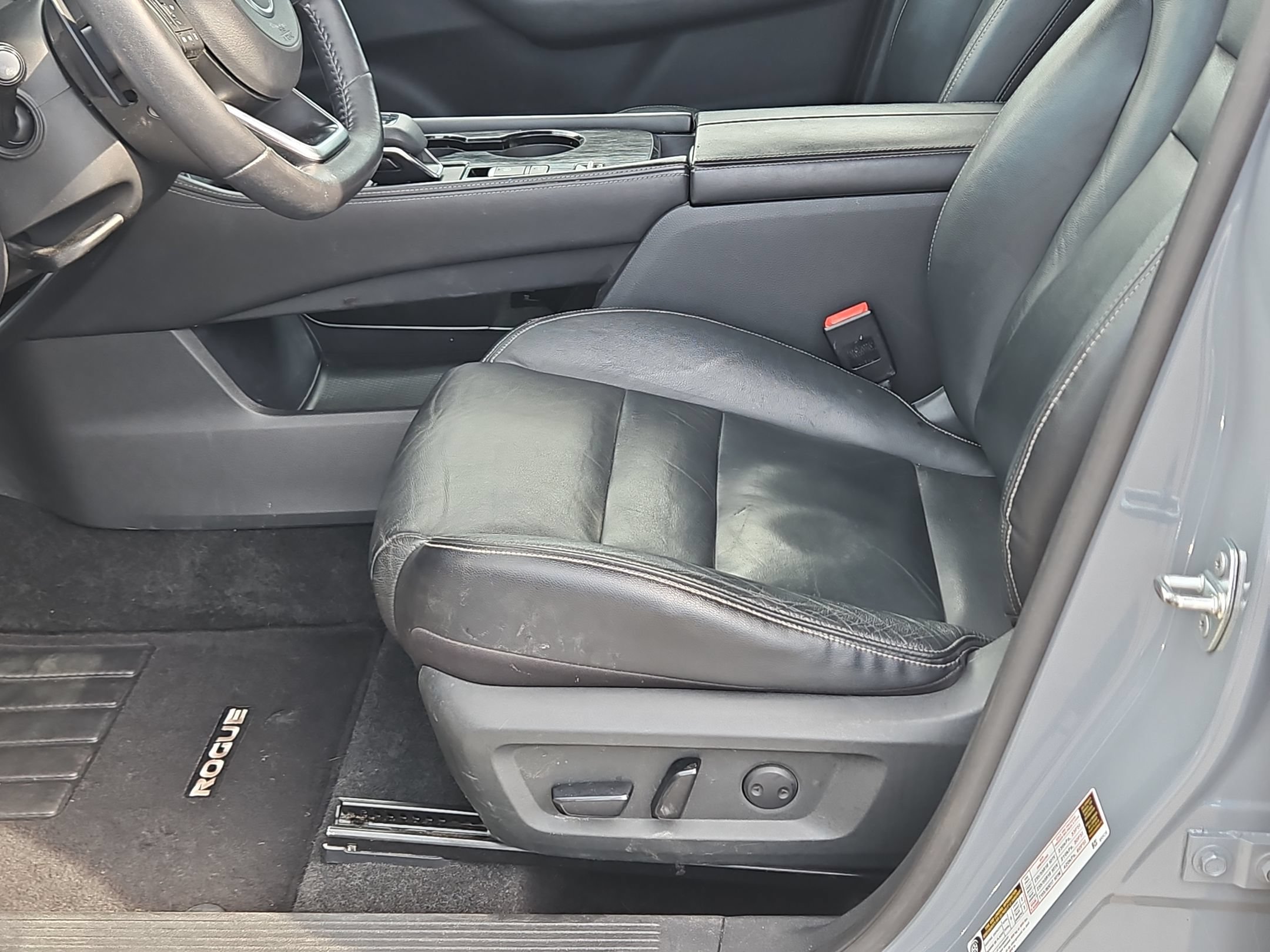 Used 2021 Nissan Rogue SL FWD image 23
