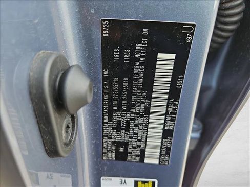 Used 2026 Toyota Corolla Cross XLE FWD image 24