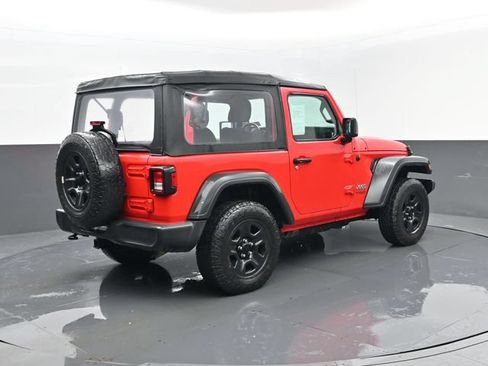 Used 2018 Jeep Wrangler Sport AWD/4WD image 18
