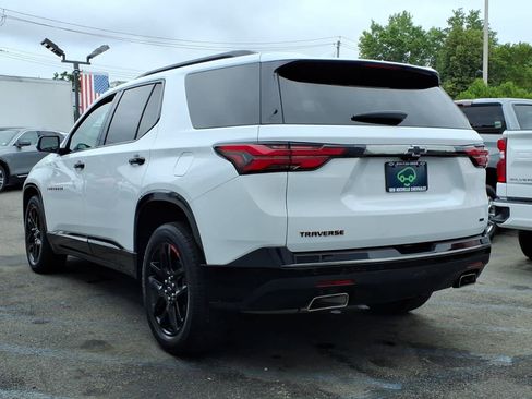 Certified 2023 Chevrolet Traverse Premier w/ Redline Edition AWD/4WD image 4