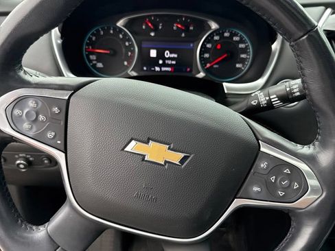 Used 2021 Chevrolet Traverse Premier FWD image 6
