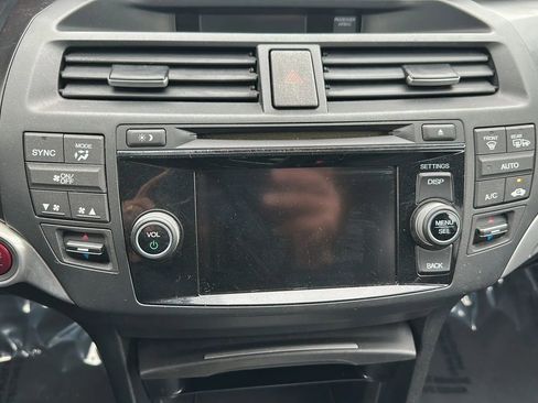 Used 2015 Honda Crosstour EX-L image 36