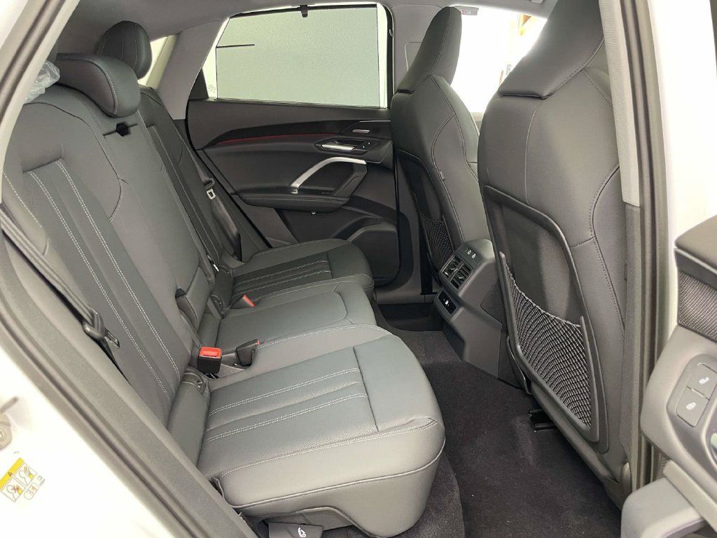 New 2026 Audi Q5 Premium Plus AWD/4WD image 22