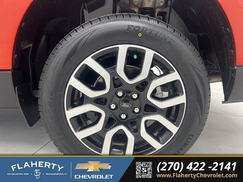 Used 2024 Ford Maverick Lariat image 20