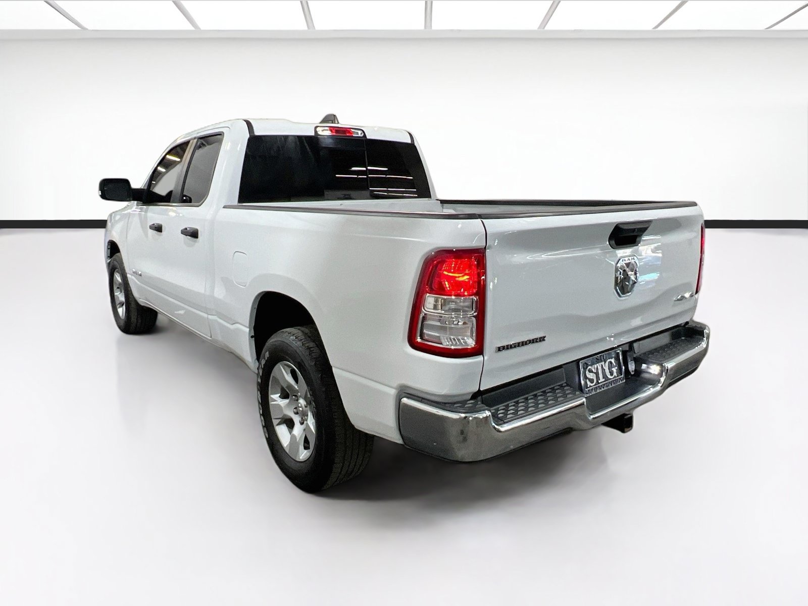Used 2023 RAM 1500 Big Horn AWD/4WD image 6