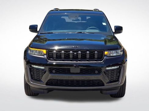 New 2026 Jeep Grand Cherokee L Limited AWD/4WD image 16
