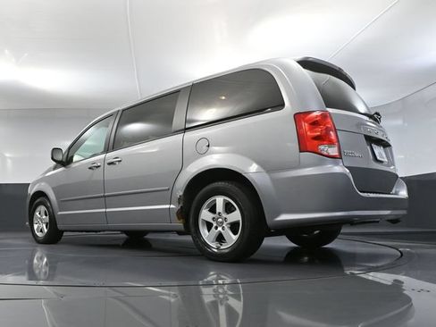 Used 2013 Dodge Grand Caravan SXT FWD image 47
