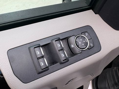 Used 2019 Ford F150 XLT w/ Equipment Group 302A Luxury image 11