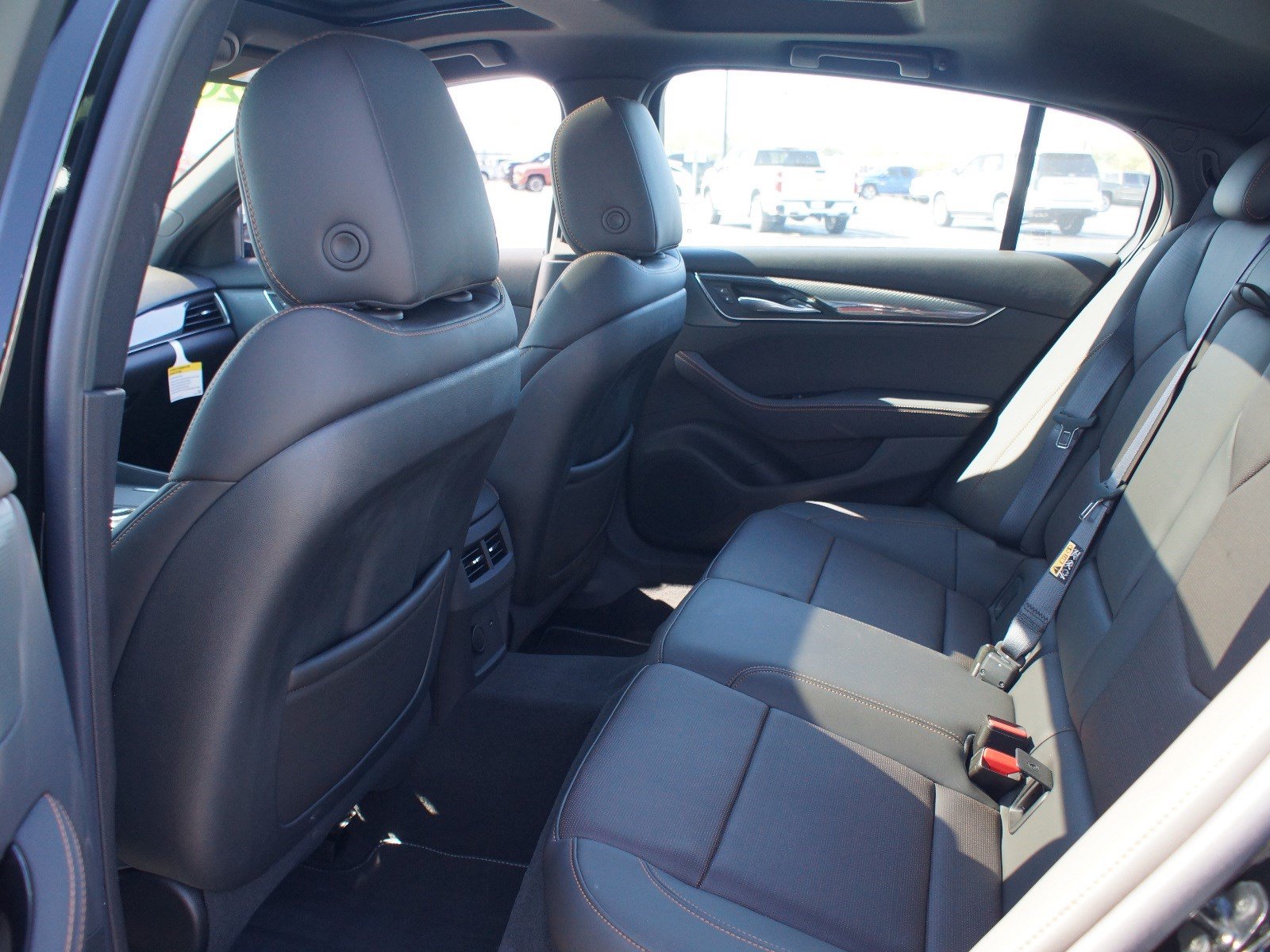 Used 2025 Cadillac CT5 V w/ LPO, ONYX Package RWD image 15