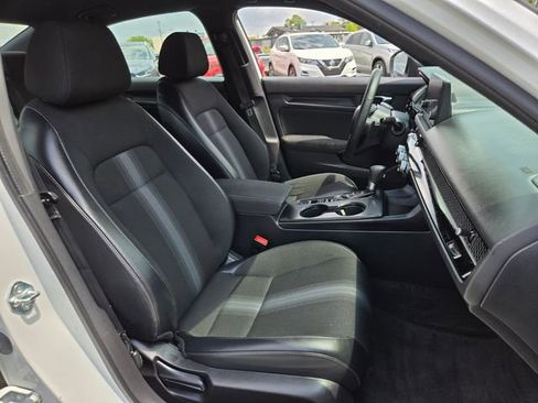 Used 2024 Honda Civic Sport image 18