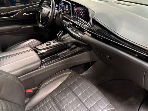 Certified 2023 Cadillac Escalade V image 17