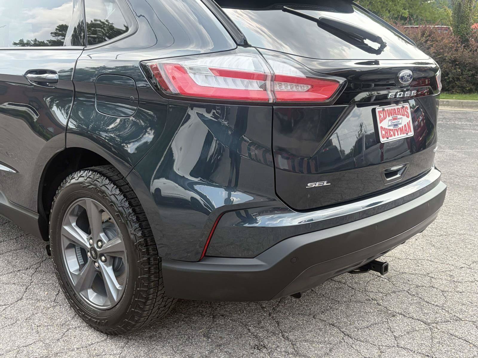 Used 2023 Ford Edge SEL w/ Sport Appearance Package AWD/4WD image 31