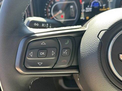 New 2025 Jeep Wrangler Unlimited Rubicon w/ XTREMEE 35" Tire Package image 22