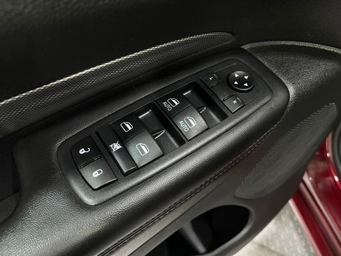 Used 2020 Dodge Durango GT w/ Blacktop Package AWD/4WD image 16