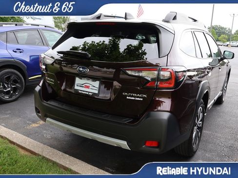 Used 2024 Subaru Outback Limited AWD/4WD image 21