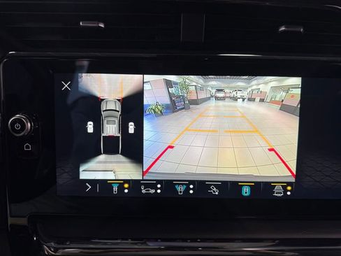 Used 2023 GMC Sierra 1500 AT4X image 21