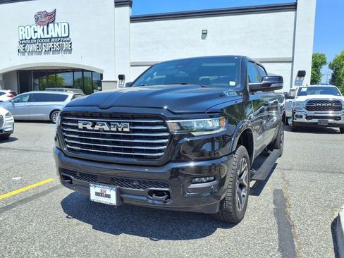 Used 2026 RAM 1500 Laramie w/ Laramie Preferred Package AWD/4WD image 3