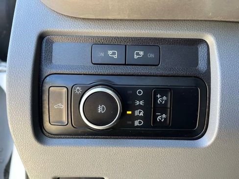 Used 2024 Ford F250 XLT w/ FX4 Off-Road Package AWD/4WD image 22