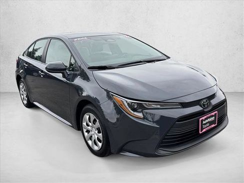 Used 2024 Toyota Corolla LE image 15