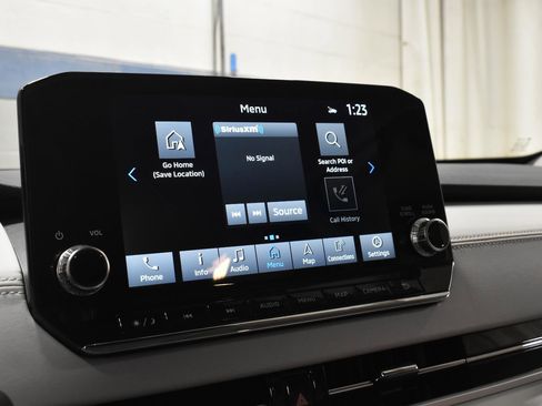 Used 2023 Mitsubishi Outlander SEL image 14