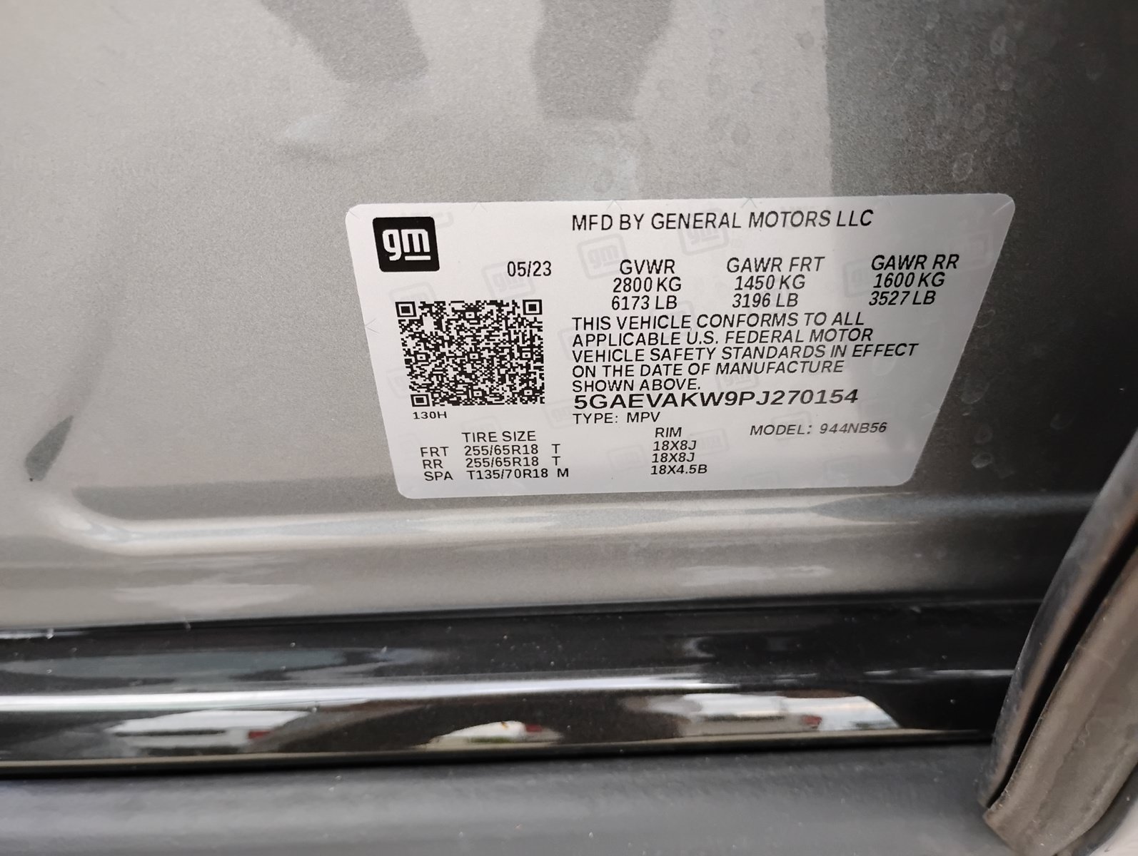 Used 2023 Buick Enclave Essence AWD/4WD image 35