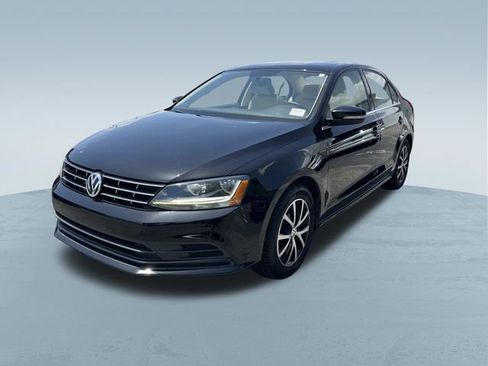 Used 2018 Volkswagen Jetta SE FWD image 9