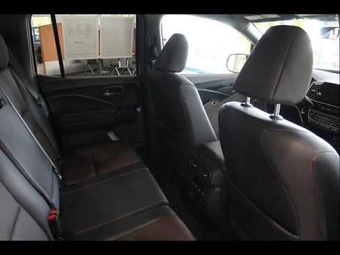 Certified 2023 Honda Ridgeline Black Edition image 20