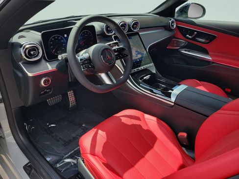 New 2026 Mercedes-Benz CLE 450 4MATIC Coupe image 12