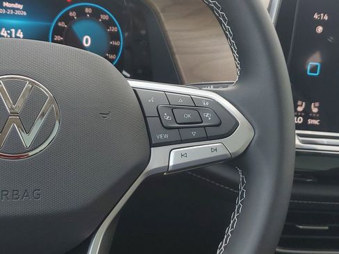 New 2026 Volkswagen Atlas SE FWD image 24
