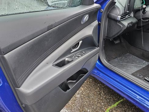 New 2026 Hyundai Elantra Blue image 17