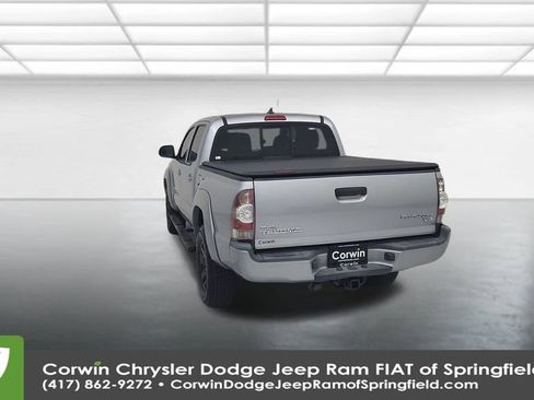 Used 2014 Toyota Tacoma PreRunner image 13