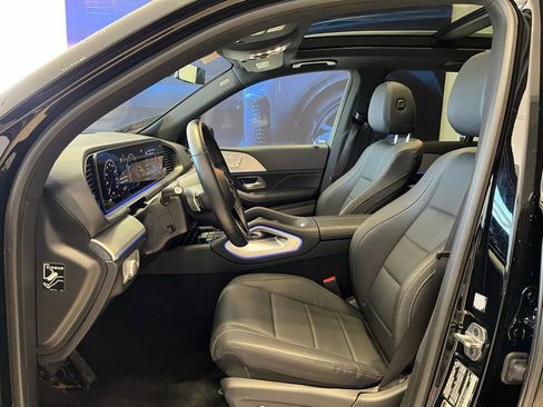 Used 2025 Mercedes-Benz GLE 350 4MATIC image 2