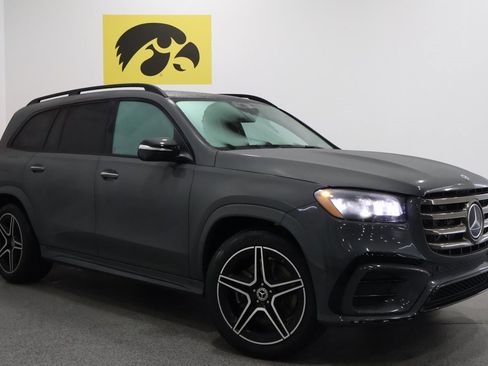 New 2026 Mercedes-Benz GLS 450 GLS 450 image 2