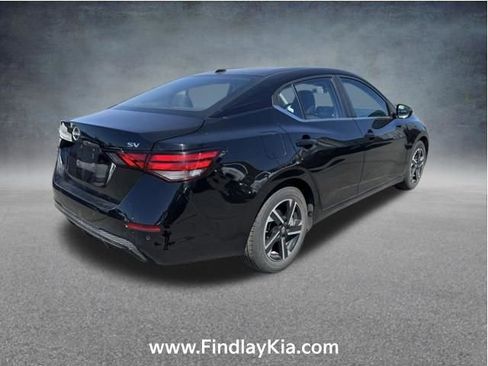 Used 2024 Nissan Sentra SV image 4