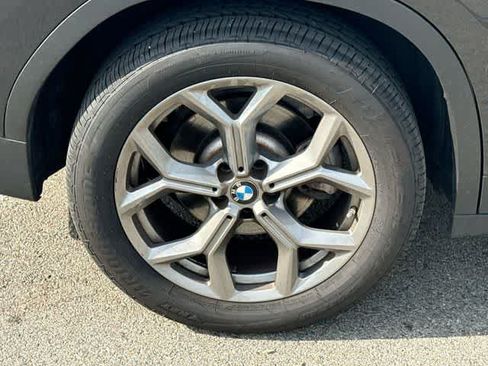 Used 2023 BMW X3 xDrive30i w/ Convenience Package AWD/4WD image 5