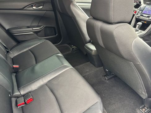 Used 2020 Honda Civic Sport image 32