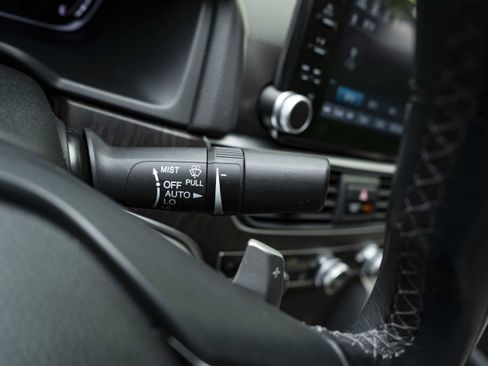 Used 2022 Honda Accord Touring image 24