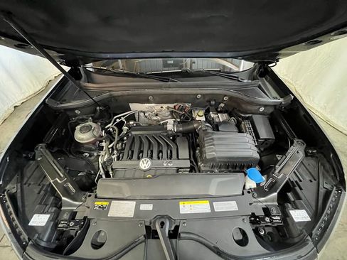 Used 2021 Volkswagen Atlas SEL Premium w/ MDO Package (Bench Seat) image 31