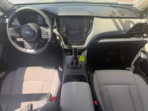 Used 2024 Subaru Outback Premium AWD/4WD image 10